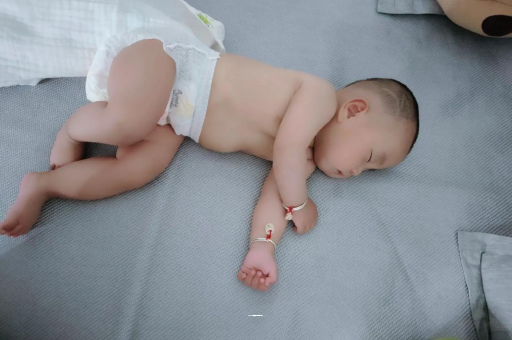 宜阳三个月宝宝身高体重